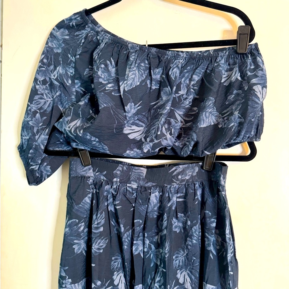 2 Piece Skirt and Off the Shoulder Top Set
